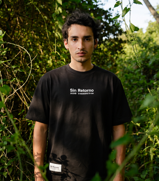 Sin Retorno Oversize T-Shirt Negra