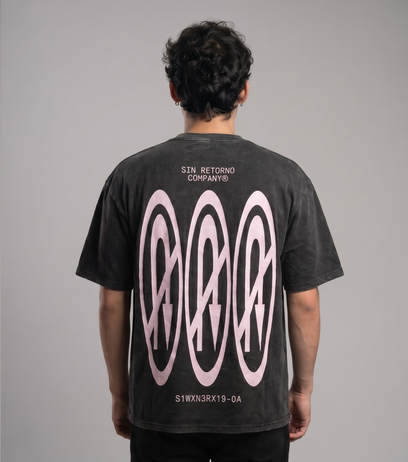 Sin Retorno T-Shirt Negra Washed Lila